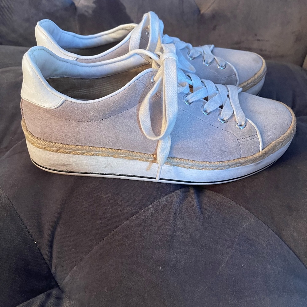 🦋Steve Madden Rule Platform Suede Taupe Sneakers Size 7.5